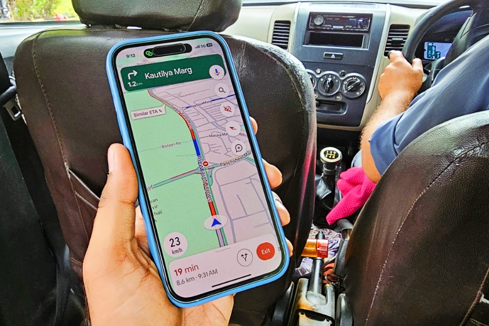 Người dùng iPhone đã có thể xem tốc độ di chuyển với Google Maps