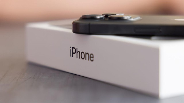 iPhone tân trang liệu có bền như iPhone mới?