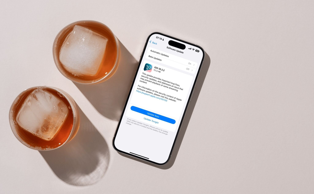 Apple phát hành iOS 18.3.2 để sửa lỗi