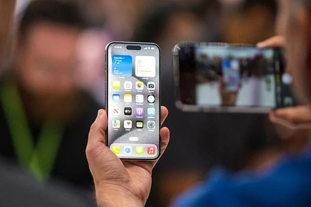 Apple trấn an nhà đầu tư trước sự trỗi dậy của Huawei