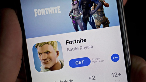 Apple làm căng với Epic Games, chặn Fortnite trên toàn cầu