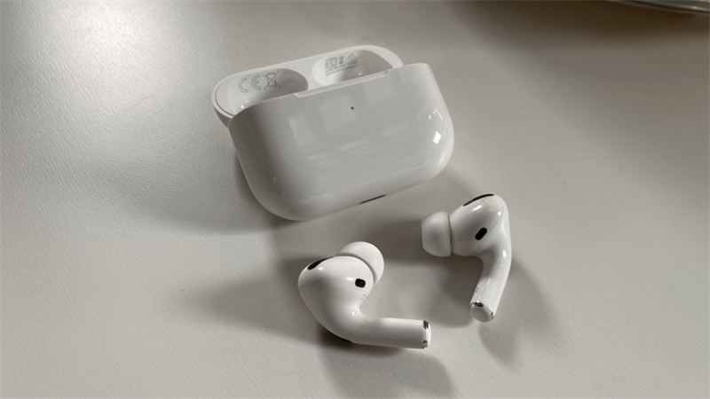 AirPods Pro mới sắp tới của Apple có thể trang bị Bluetooth 5.2 và công nghệ 'xịn'