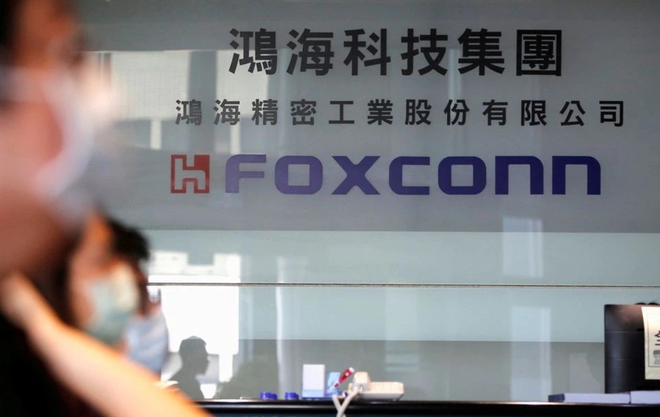 Foxconn thưởng tiền để níu giữ nhân viên