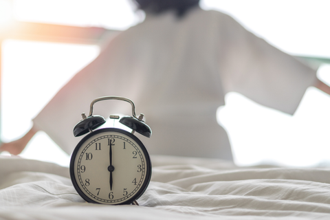 Đồng hồ sinh học không chỉ liên quan đến giấc ngủ mà còn có yếu tố này