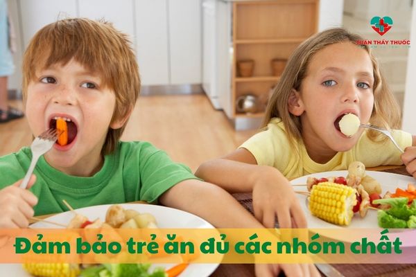 Bé 7 tuổi ăn nhiều nhưng không tăng cân: Do ăn chưa đủ chất