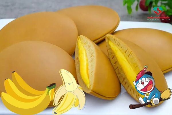 Bữa phụ cho bé 2 tuổi: Bánh doremon chuối