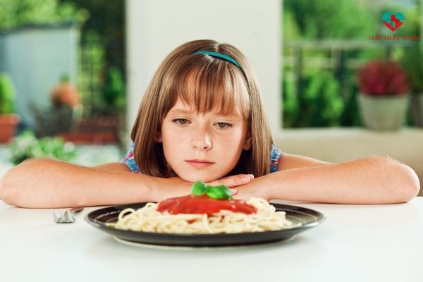 Chế độ dinh dưỡng không hợp lý khiến trẻ bị thiếu chất