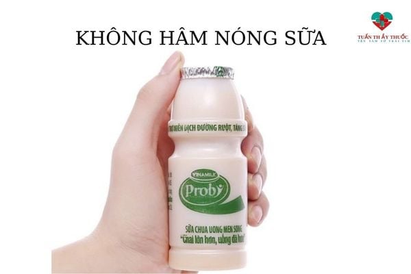 không hâm nóng sữa