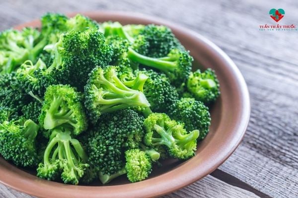 Bông cải xanh chứa nhiều chất xơ và các loại vitamin