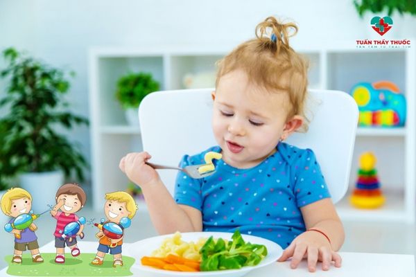 Thiết lập chế độ ăn khoa học cho bé