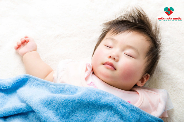 Cải thiện tiêu hóa cho trẻ bằng cách cho bé ngủ đủ giấc
