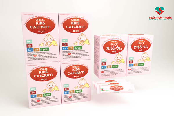 Cho trẻ uống vitamin D3 từ Unical Kids Calcium
