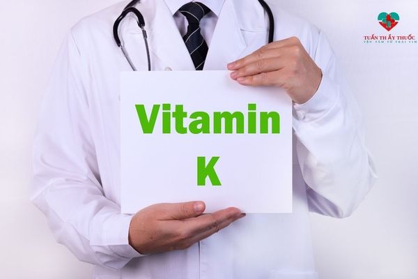 Bổ sung vitamin K cho trẻ sơ sinh
