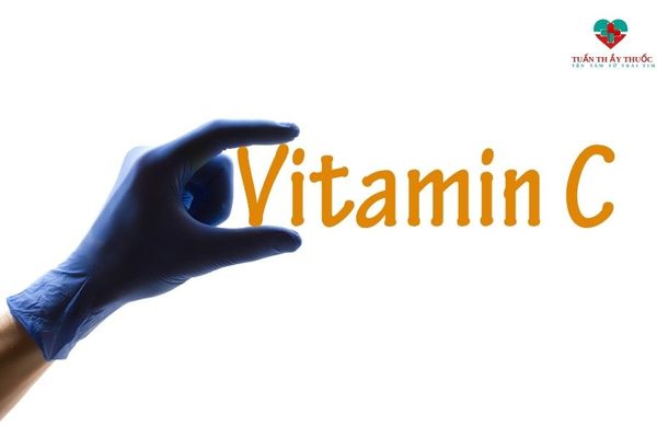 Bổ sung vitamin C cho trẻ sơ sinh
