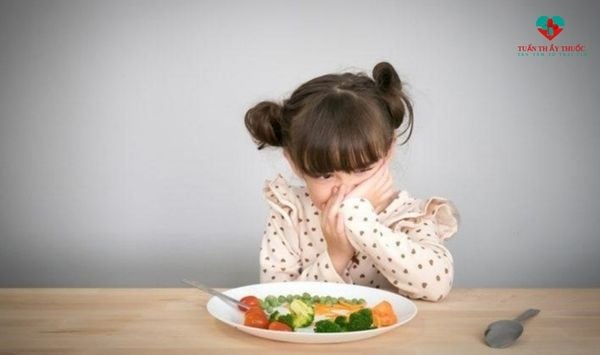 Trẻ biếng ăn phải làm sao bổ sung như thế nào