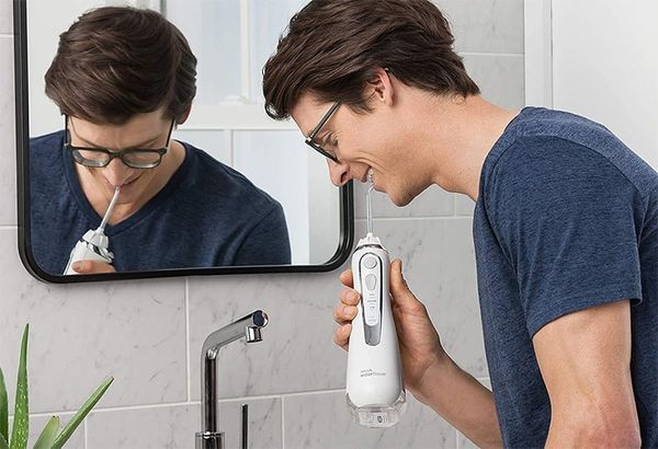 Máy tăm nước không dây Waterpik Cordless Advanced WP-562