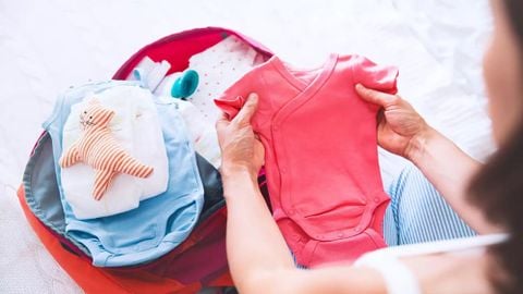 3 clothes absolutely should not buy for your baby