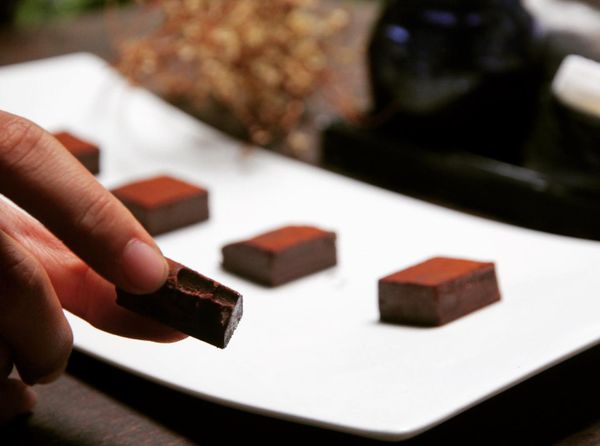 ĐIỀU GÌ KHIẾN DARK HEAVEN NAMA CÚA PPG CHOCOLATE KHÁC BIỆT SOCOLA ĐEN?