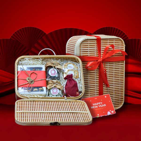 Quà Tết Cao Cấp 2024 - Set Quà SUM VẦY đầy ý nghĩa dành cho những người thân yêu