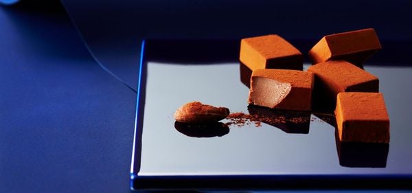 Melty Kiss Nama Chocolate