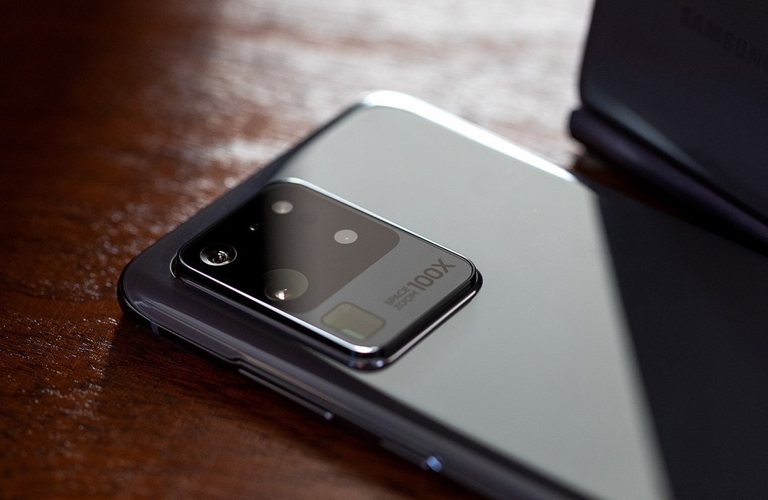 Sắp có camera smartphone độ phân giải vượt mắt người, lên đến 600MP?