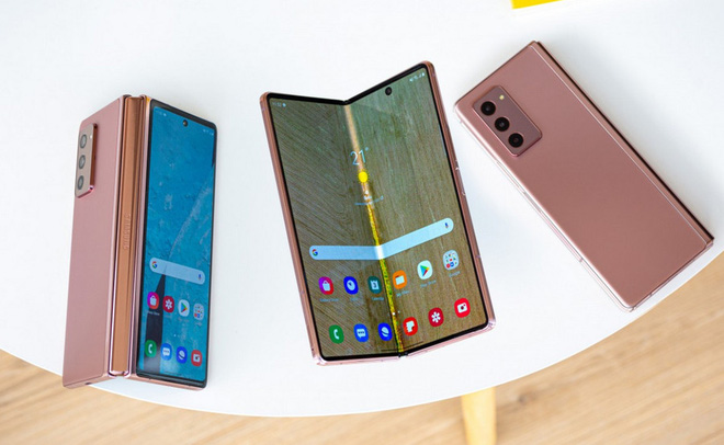 Ảnh render chất lượng cao của Galaxy Z Fold 3 gợi mở khả năng tương đồng thiết kế với Galaxy S21 Ultra?