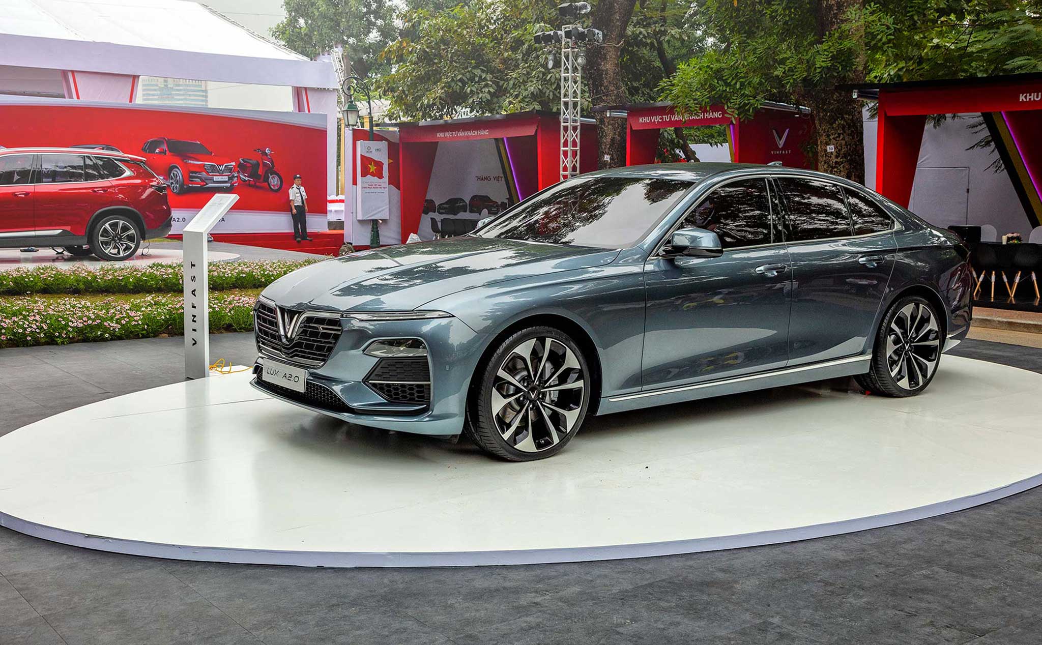 VinFast đã bán được 4.040 xe ô tô trong tháng 11