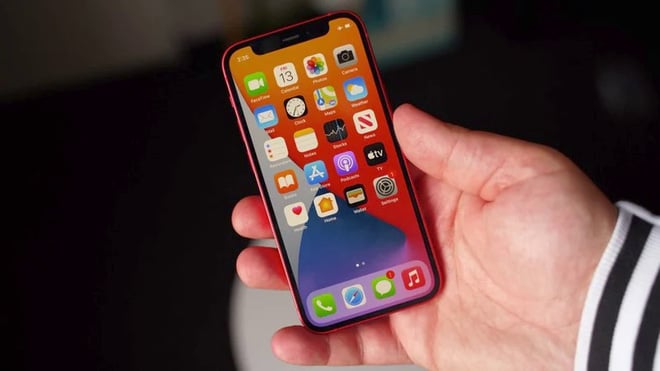 Doanh số iPhone 12 mini gây thất vọng: Chứng minh rằng to hay nhỏ không quan trọng, quan trọng là giá rẻ