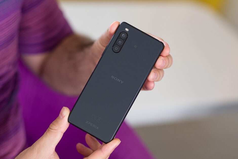 ĐÁNH GIÁ CHI TIẾT XPERIA 10 II: THÔNG SỐ CHỈ LÀ MỘT CHUYỆN, TỐI ƯU HÓA TRẢI NGHIỆM MỚI QUAN TRỌNG