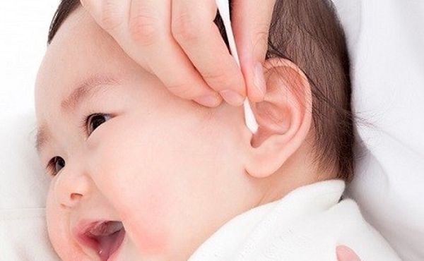 Nguyên nhân gây ra viêm tai giữa ở trẻ
