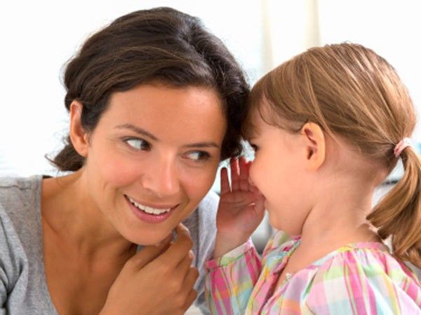 Khi có con gái, hãy dạy con bài học này