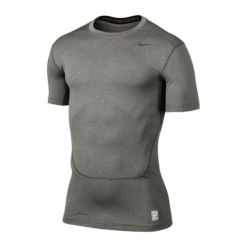 Trang phục thể thao Nike Pro Combat – hiện tượng săn lùng của người có “cơ”