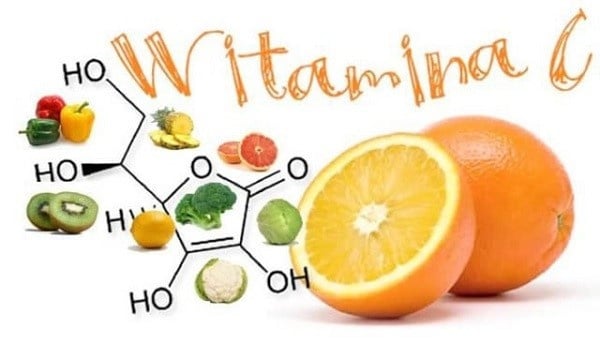 Công dụng của Vitamin C trong điều trị thâm mụn