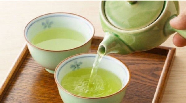 Cách pha trà xanh tươi giảm cân đúng chuẩn