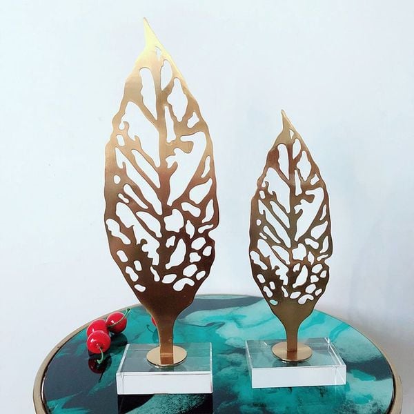 lá-kim-để-bàn