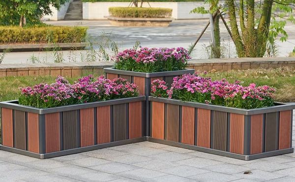 Metal plant pots integrate seamlessly with other materials