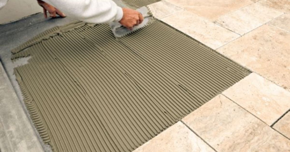 vlxdhoangmai.com.vn - Sơn tường trước, lát sàn sau