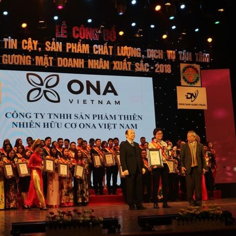 COCAYHOALA thuộc công ty Ona Global nhận giải thưởng 