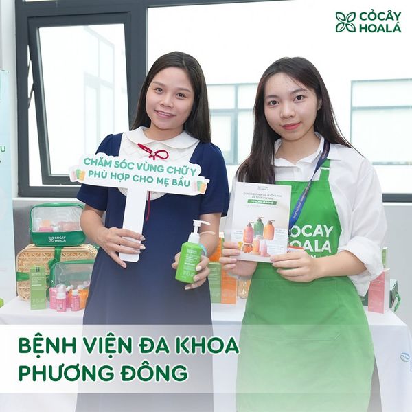Dung dịch vệ sinh phụ nữ sau sinh được mẹ bầu tin dùng