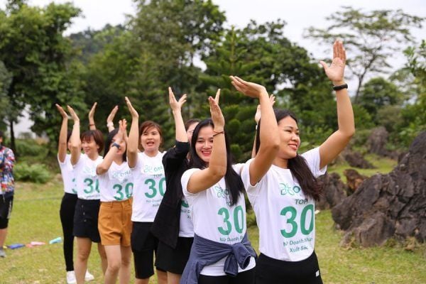 Team building Cỏ Cây Hoa Lá