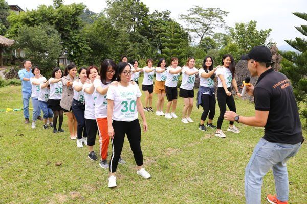 Team building Cỏ Cây Hoa Lá