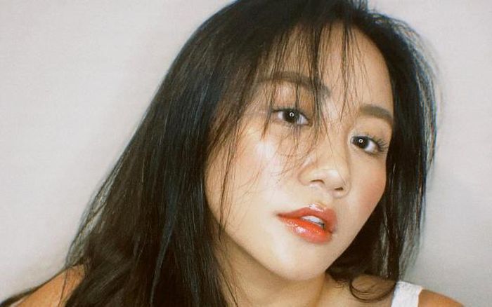 'Sao' làm đẹp: Châu Bùi chia sẻ cách chăm sóc hiệu quả cho da mụn