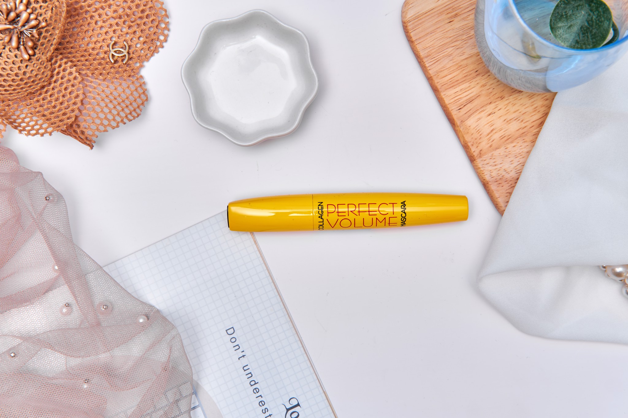 3 cách hồi sinh mascara cũ bị khô