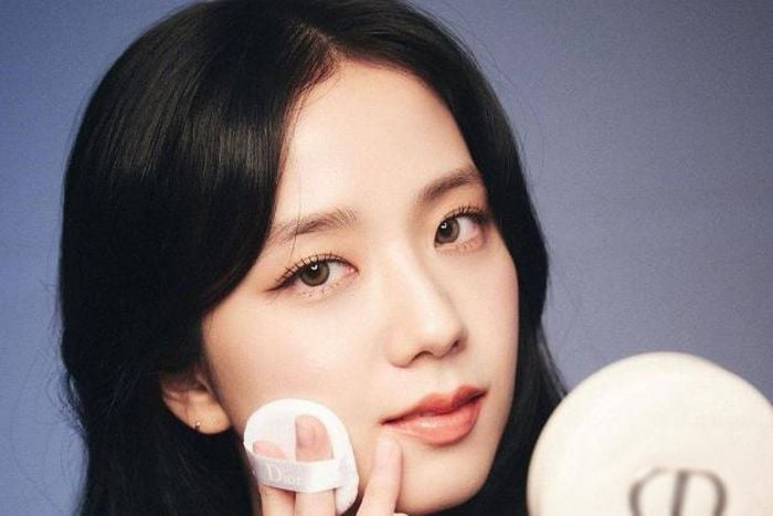 Những thói quen trang điểm có hại cho làn da