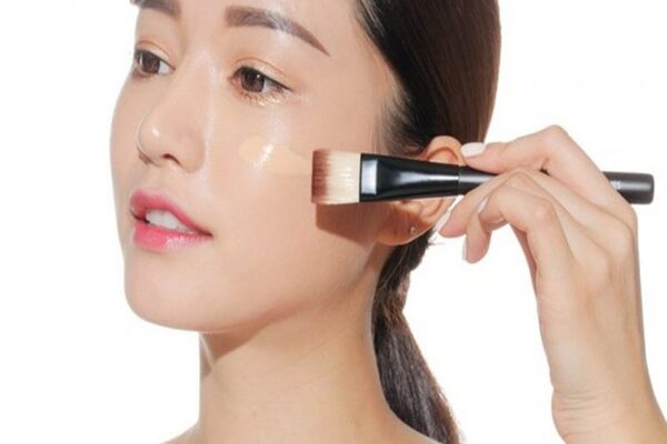 Hướng dẫn trang điểm tự nhiên cho phụ nữ bận rộn