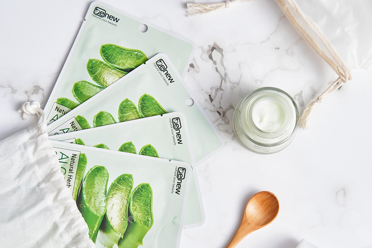 Hạ nhiệt hè với mặt nạ lô hội Benew Natural Herb Mask Pack Aloe