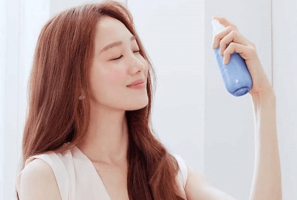 [Review] Top 12 Nước Xịt Khoáng Nào Tốt Dưỡng Ẩm Da Mặt
