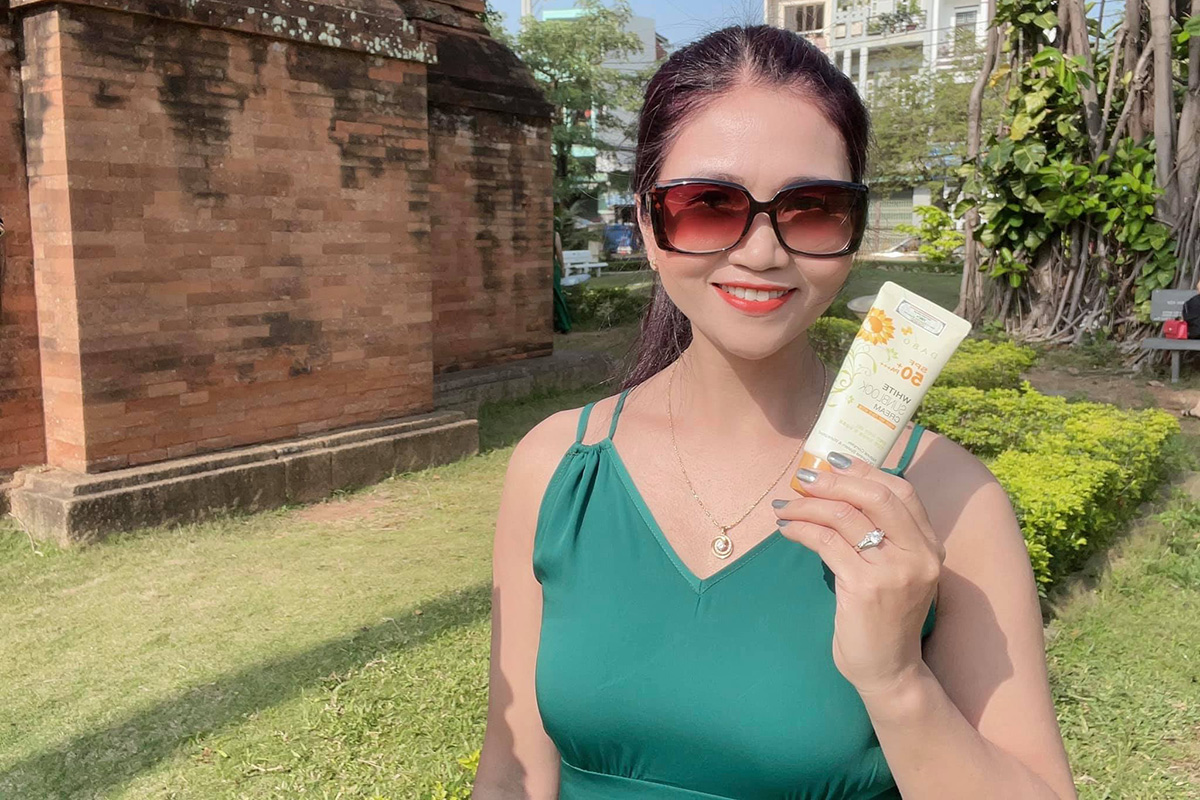 Top 12 loại kem chống nắng dành riêng cho da dầu, dùng mùa hè chỉ có chuẩn!