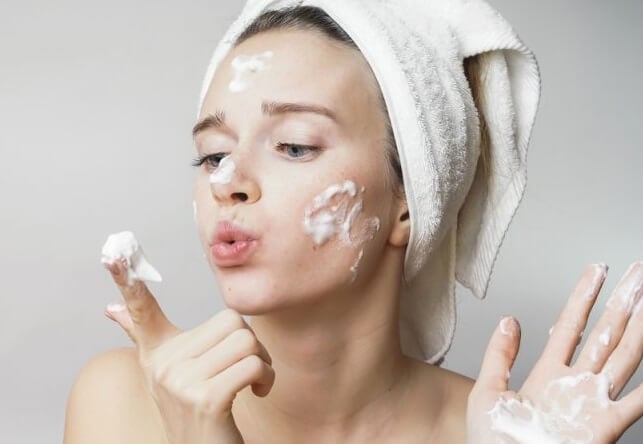 Top 5 sữa rửa mặt tốt nhất mà tín đồ làm đẹp không nên bỏ qua