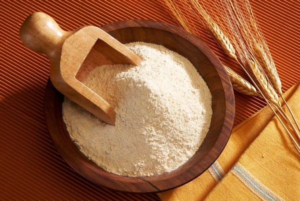 Đắp mặt nạ Gạo trị mụn – Cách làm bột gạo đắp mặt tại nhà